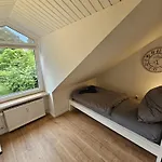 Apartamento Tautraum Mit Whirlpool Und Gruenem Ausblick Wilhelmshaven