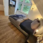 Tautraum Mit Whirlpool Und Gruenem Ausblick Apartamento *