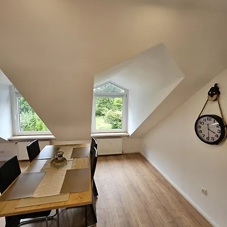 Tautraum Mit Whirlpool Und Gruenem Ausblick * Wilhelmshaven