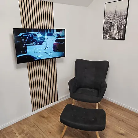 Tautraum Mit Whirlpool Und Gruenem Ausblick ווילהלמסהאבן