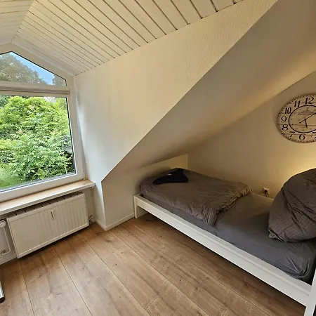 Apartmán Tautraum Mit Whirlpool Und Gruenem Ausblick Wilhelmshaven