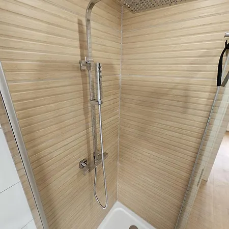 Tautraum Mit Whirlpool Und Gruenem Ausblick Apartment *