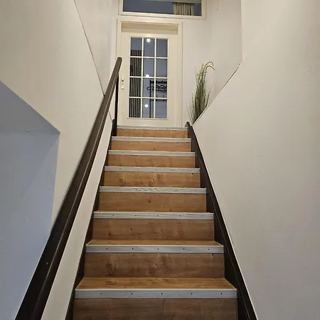 Tautraum Mit Whirlpool Und Gruenem Ausblick Wilhelmshaven