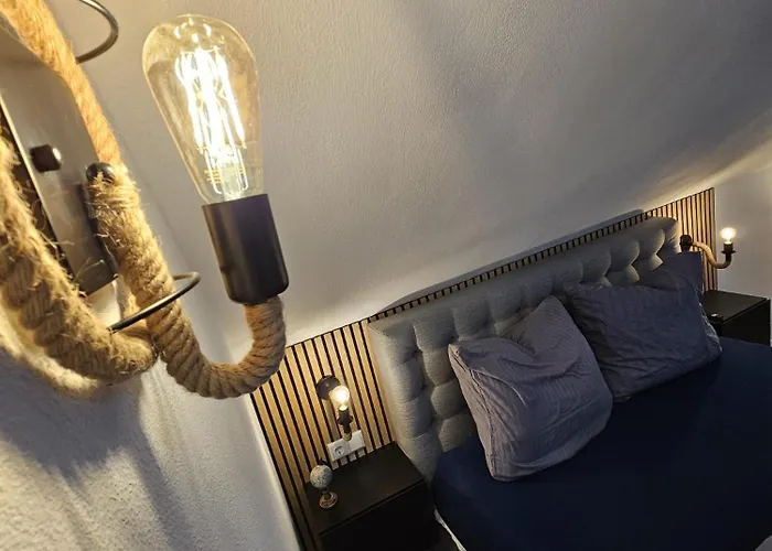 Tautraum Mit Whirlpool Und Gruenem Ausblick Apartman *